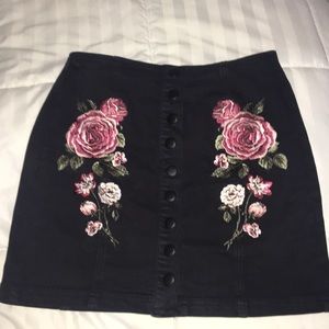 Kendall and Kylie Floral Embroidered Skirt